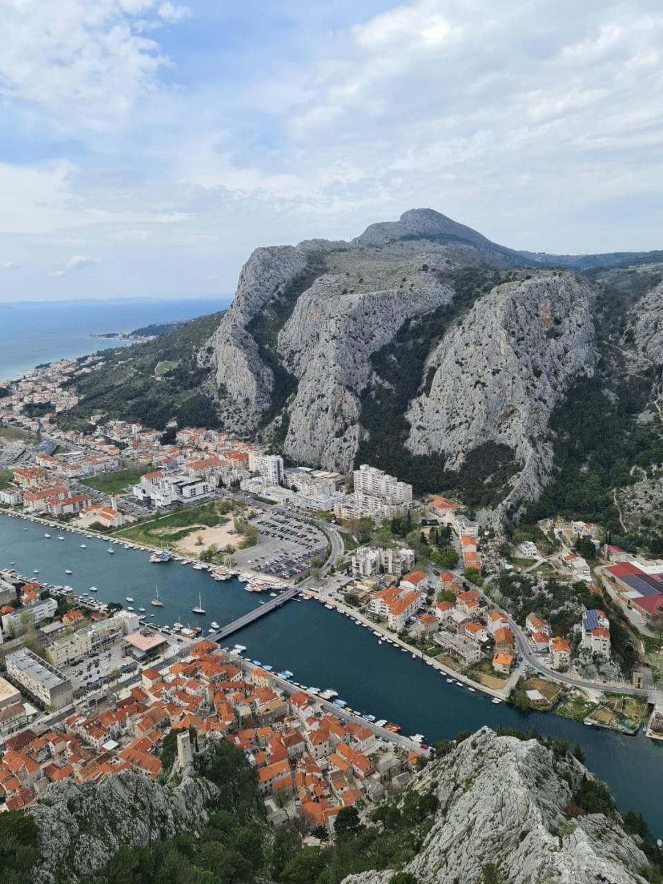 Apartment Emmi Omiš Zewnętrze zdjęcie
